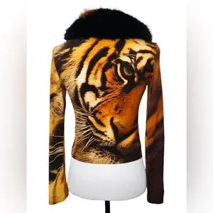 Roberto Cavalli ファー付きカーディガン s_wp_6580bbb6c9a228ee8ebdada9.webp